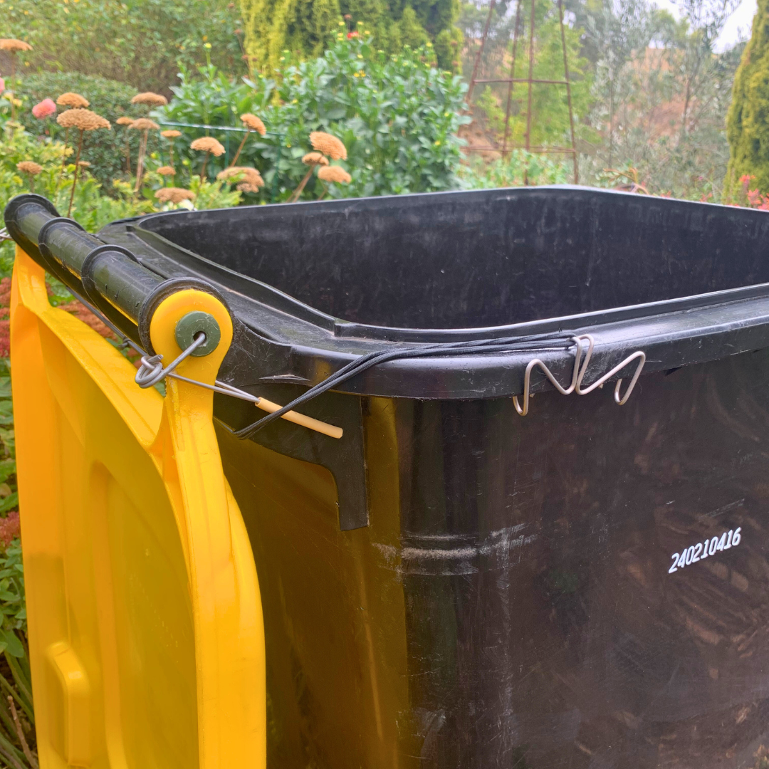 BinM8 Bungee Keeps Bin Lids Secure. Easy Installation. Free shipping Australia wide. Showing with Return Pins and Pin Holders